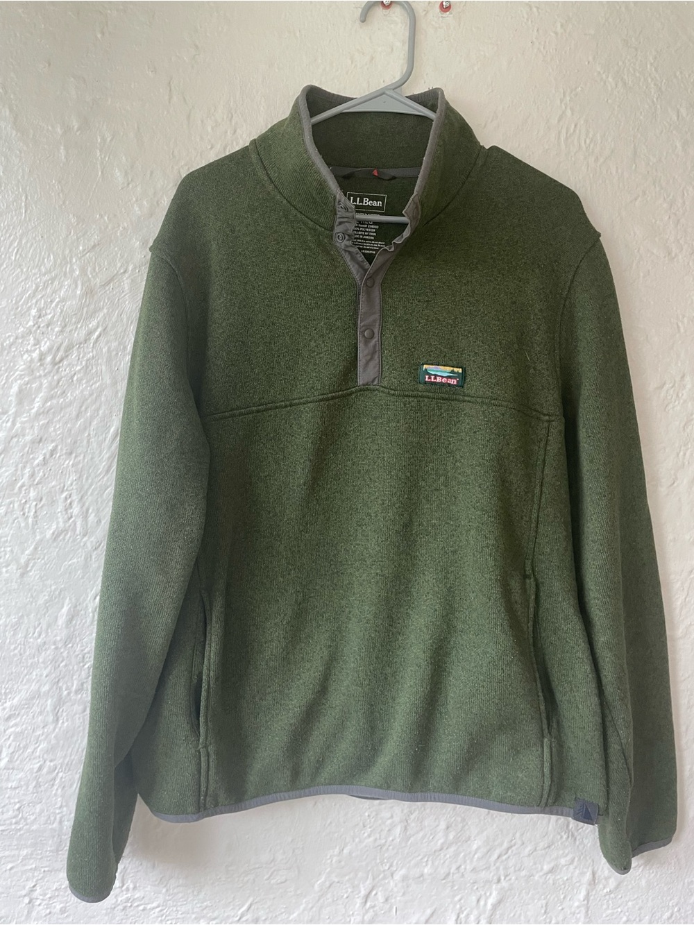L.L.Bean green fleece long sleeve pullover quarter button sweatshirt; L